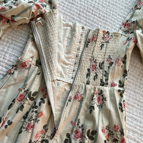 For Love & Lemos Dress - Picture 7 of 15